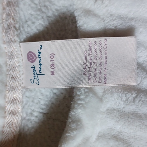 Secret Treasures Baby It's Cold 🥶 Outside PJ Top Med 8-10 &  PJ Pants M 8-10 - Picture 3 of 9